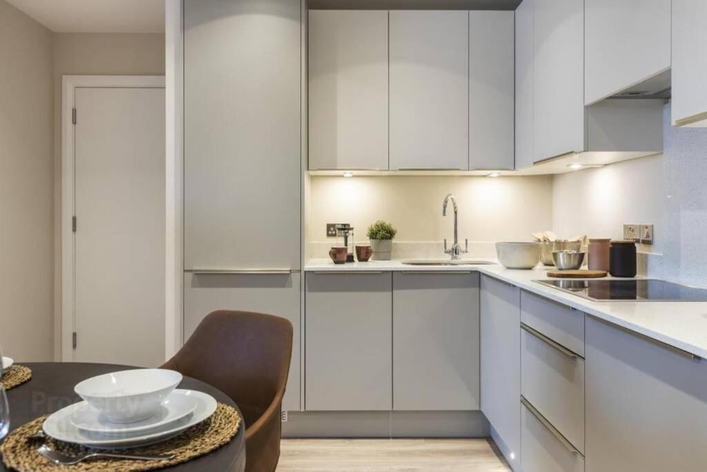 5* Luxury, City Centre, Brand New Development Belfast Exterior foto