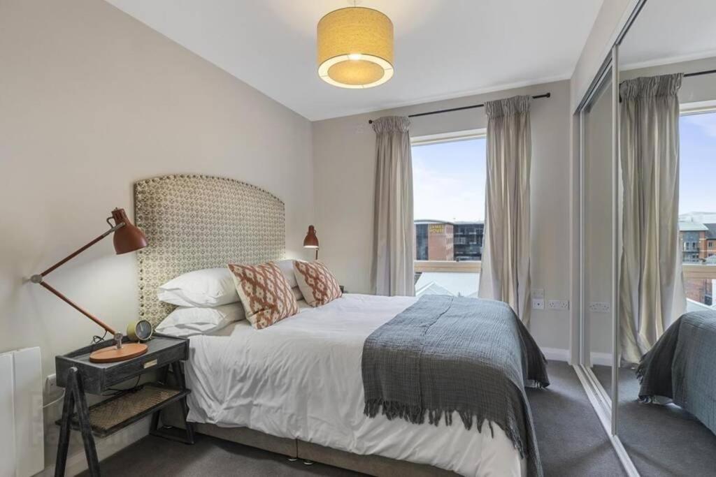 5* Luxury, City Centre, Brand New Development Belfast Exterior foto